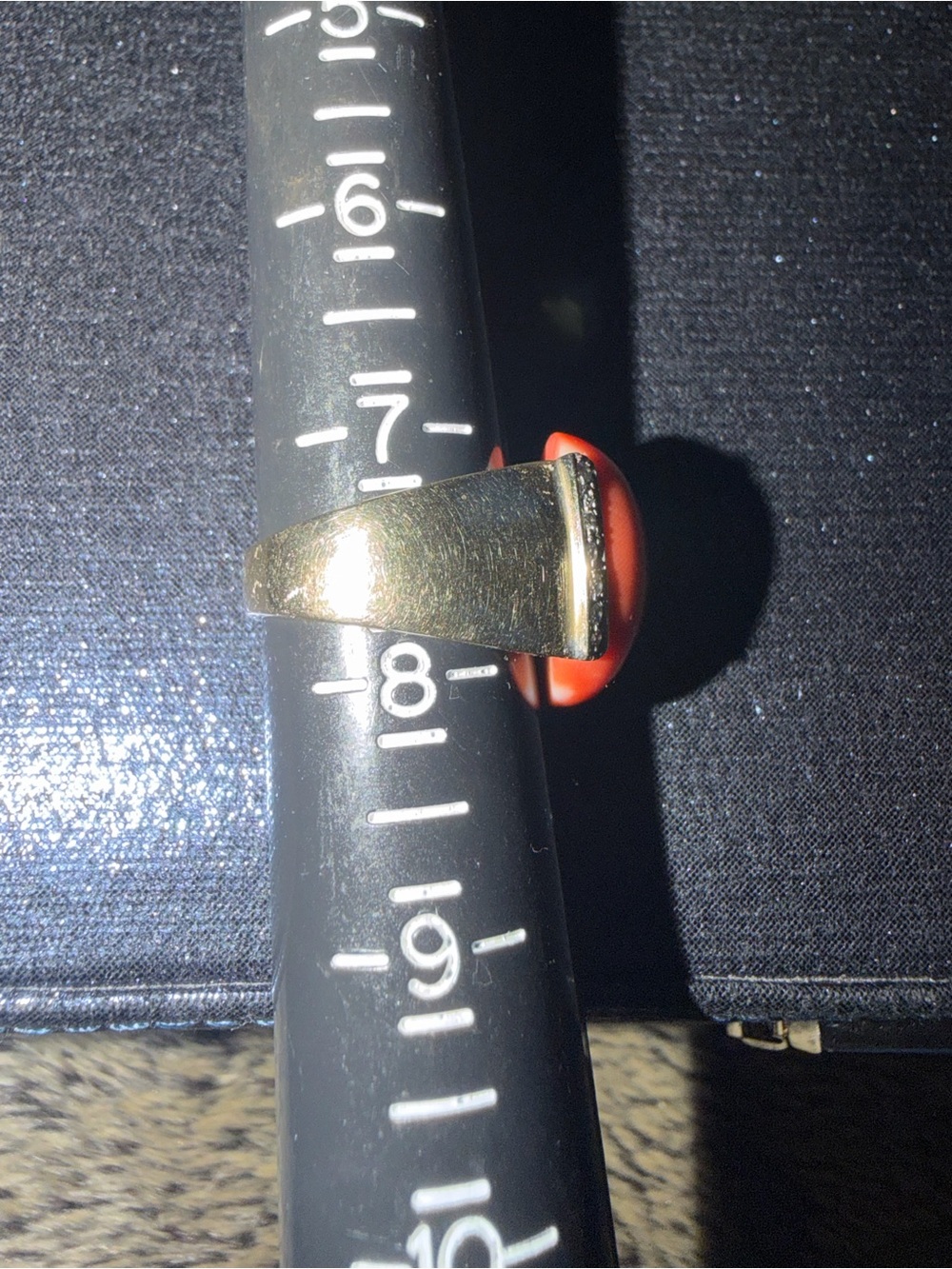 Vintage 18K GOLD Cabochon Coral with 15 Genuine Diamonds - Picture 8 of 13